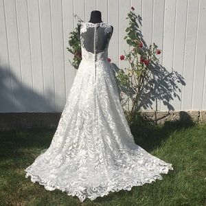NWT JJs House A-Line Hi-Lo Lace Wedding Dress